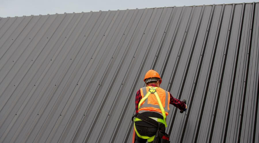 Professional residential roofers in Seale, AL